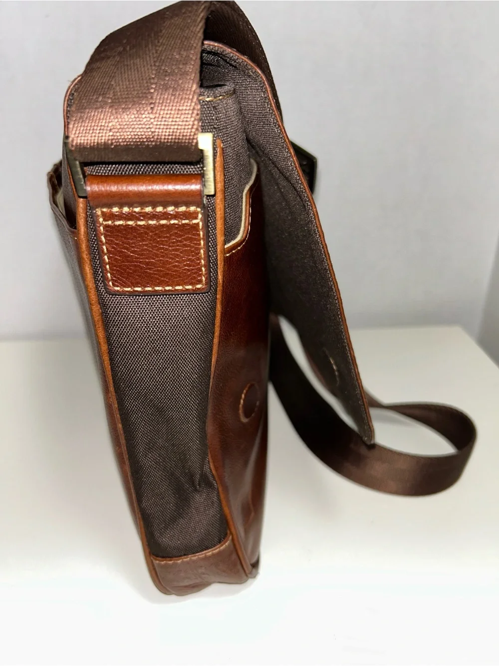 Boconi Brown Leather Laptop Crossbody Messenger Bag
